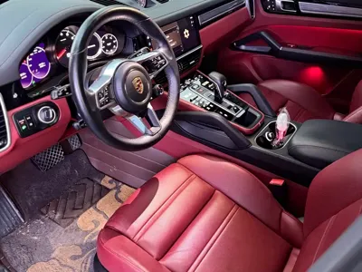 Porsche Cayenne 2023, 49000 км, за 598000 CNY - фото 11