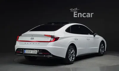 Hyundai Sonata 2023, 40106 км, за 36800000 KRW - фото 2