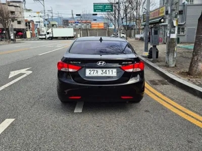 Hyundai Avante 2012, 119520 км, за 4300000 KRW