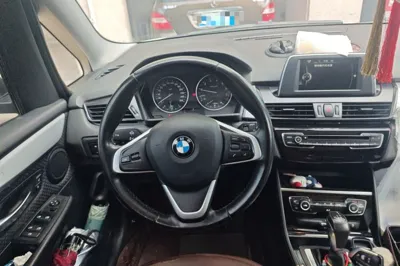 BMW 2 Series Active Tourer 2015, 153000 км, за 54315.77 CNY - фото 9