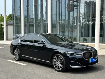 BMW 7 Series 2020, 87000 км, за 356800 CNY