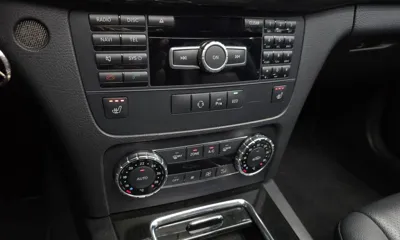 Mercedes-Benz GLK-Class 2013, 106777 км, за 10900000 KRW - фото 17