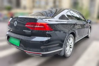 Volkswagen Magotan 2019, 72600 км, за 101772.4 CNY - фото 6
