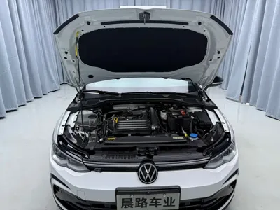 Volkswagen Golf 2022, 38300 км, за 143800 CNY - фото 7
