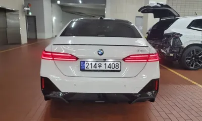 BMW 5-Series 2024, 21100 км, за 55000000 KRW