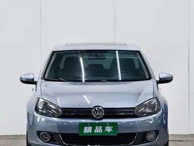 Volkswagen Golf 2012, 118200 км, за 18200 CNY