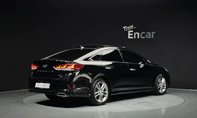 Hyundai Sonata 2018, 98116 км, за 13900000 KRW