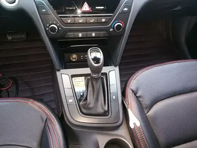 Hyundai Elantra 2018, 55000 км, за 36300 CNY - фото 14