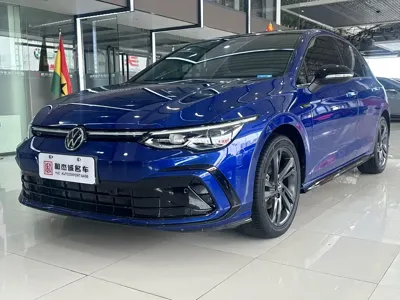 Volkswagen Golf 2022, 42000 км, за 149800 CNY