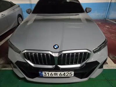 BMW 5-Series · 2024 год