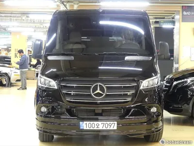 Mercedes-Benz Sprinter · 2023 год
