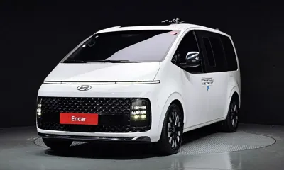 Hyundai Staria · 2025 год