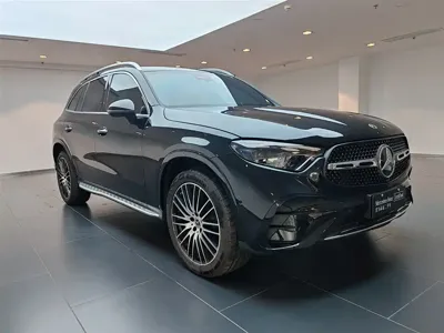 Mercedes-Benz GLC 2025, 7000 км, за 333500 CNY