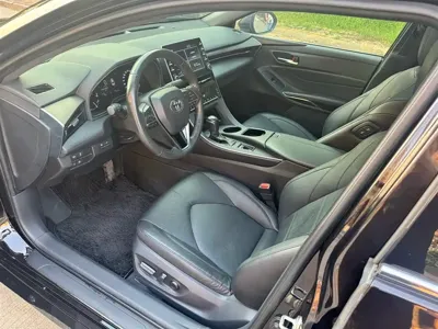 Toyota Avalon 2021, 82000 км, за 109800 CNY
