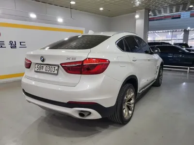 BMW X6 2017, 215467 км, за 19900000 KRW
