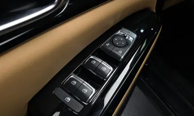 Kia Canival 2023, 51700 км, за 27000000 KRW - фото 29