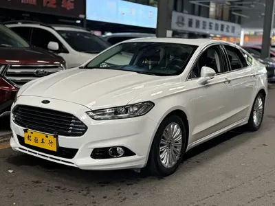Ford Mondeo · 2015 год