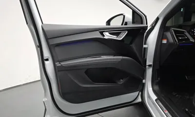 Audi Q4 e-tron 2023, 21838 км, за 44500000 KRW - фото 24