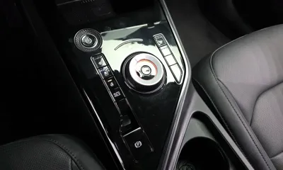 Kia Niro 2024, 3160 км, за 29800000 KRW - фото 9
