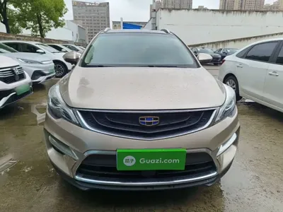Geely Emgrand GS 2017, 61900 км, за 23300 CNY