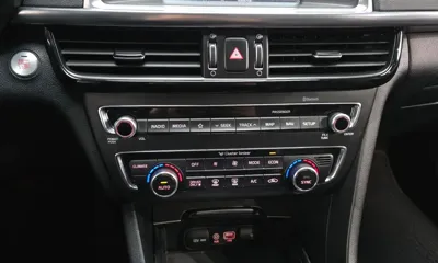 Kia K5 2018, 73691 км, за 12500000 KRW - фото 17