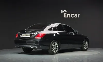 Mercedes-Benz C-Class 2017, 130504 км, за 13990000 KRW