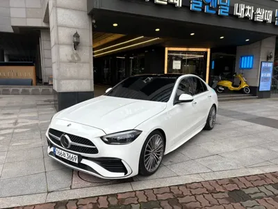 Mercedes-Benz C-Class · 2023 год