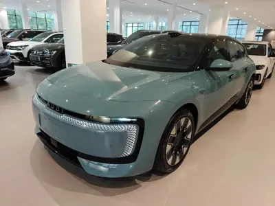 奥迪AUDI 奥迪E5 Sportback · 2026 год