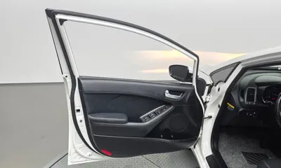 Kia K3 2015, 61068 км, за 6500000 KRW - фото 24