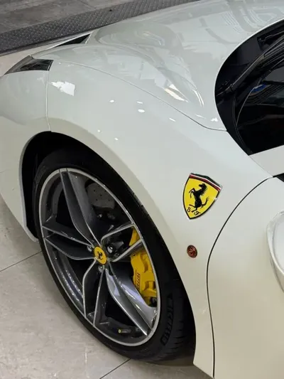 Ferrari 488 2017, 33700 км, за 229000000 KRW - фото 4