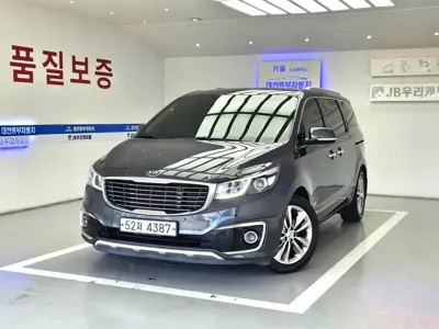 Kia Canival · 2018 год