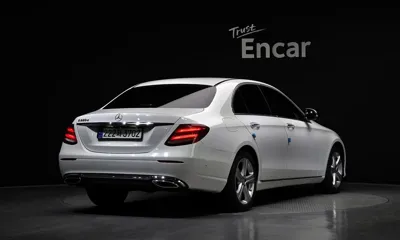 Mercedes-Benz E-Class 2017, 139973 км, за 17490000 KRW