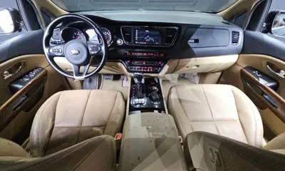 Kia Canival 2018, 234433 км, за 10000000 KRW - фото 7