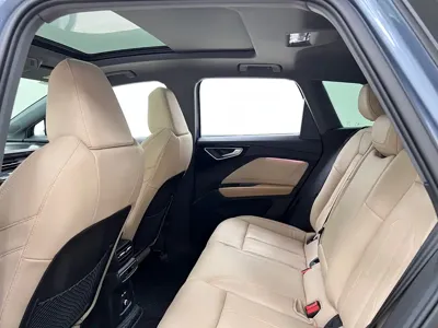 Audi Q4 e-tron 2025, 9000 км, за 150000 CNY - фото 17