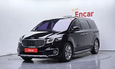 Kia Canival · 2015 год
