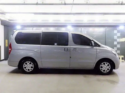 Hyundai Starex 2014, 185000 км, за 6500000 KRW