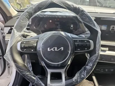 Kia K5 2026, 44 км, за 31360000 KRW - фото 9