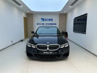 BMW 3 Series 2021, 90000 км, за 125800 CNY