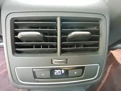 Audi A4L 2020, 85000 км, за 103800 CNY - фото 10