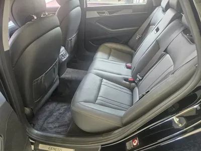 Hyundai Genesis 2016, 67814 км, за 10800000 KRW - фото 12