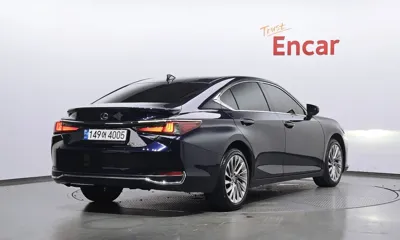 Lexus ES 2023, 48144 км, за 50000000 KRW