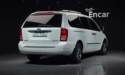 Kia Canival 2013, 222614 км, за 3500000 KRW - фото 2