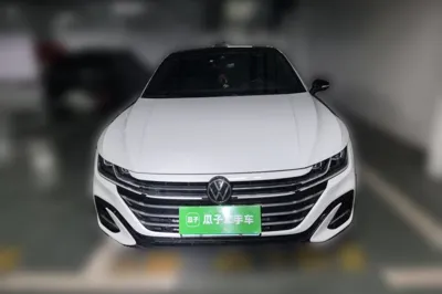 Volkswagen FAW-Volkswagen CC 2024, 25200 км, за 156672.8 CNY