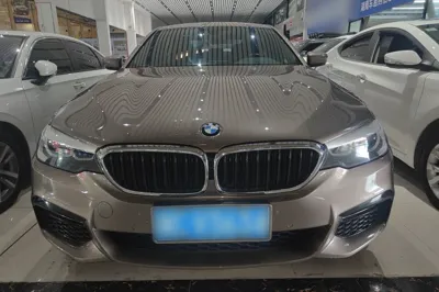 BMW 5 Series 2018, 87700 км, за 156468.86 CNY