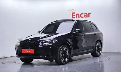 BMW iX3 · 2023 год