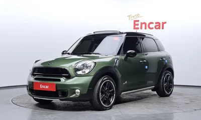 MINI Countryman · 2015 год