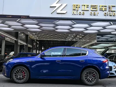 Maserati Grecale 2023, 71000 км, за 288000 CNY