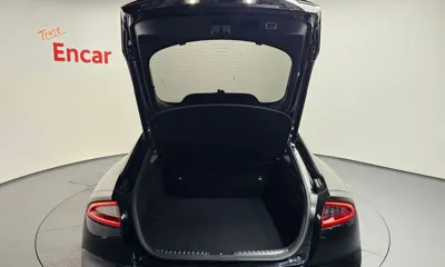Kia Stinger 2019, 84108 км, за 99990000 KRW - фото 19