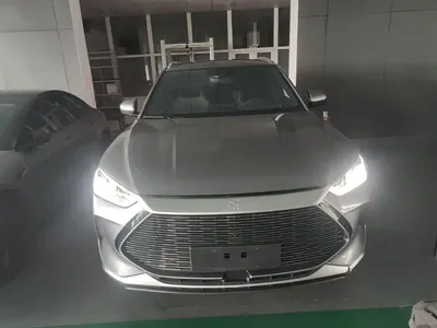 BYD PLUS New Energy 2021, 63000 км, за 61200 CNY