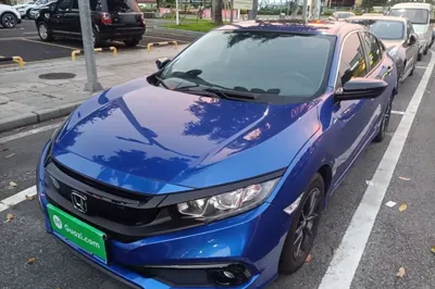 Honda Civic · 2016 год